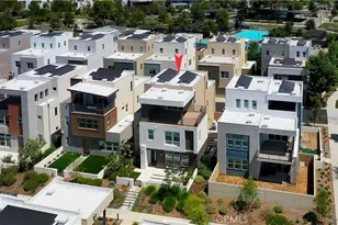 249 Chorus, Irvine, CA 92618 - Photo 2