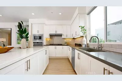 743 Beacon, Irvine, CA 92618 - Photo 4