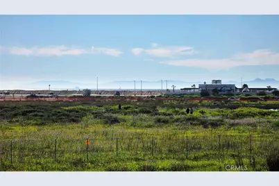 4001 Warner, Huntington Beach, CA 92649 - Photo 2