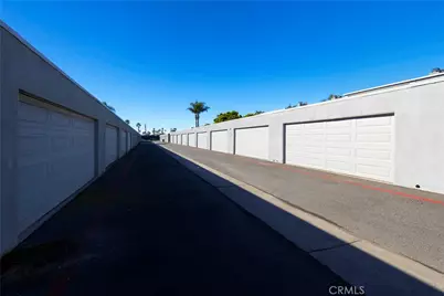 4001 Warner, Huntington Beach, CA 92649 - Photo 28