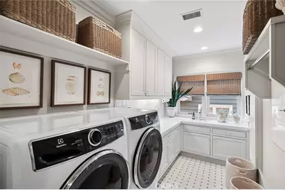 2601 Bayshore Drive, Newport Beach, CA 92663 - Photo 36
