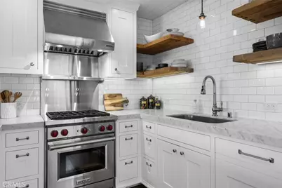 420 Acacia, Corona del Mar, CA 92625 - Photo 8