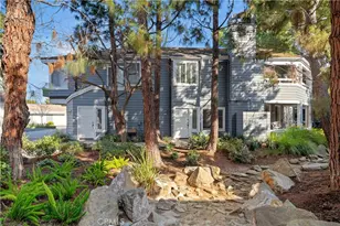 27 Brittany, Newport Beach, CA 92660 - Photo 14