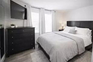 1825 W Balboa Blvd, Newport Beach, CA 92663 - Photo 14