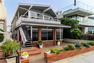 302 S Bay Front, Newport Beach, CA 92662 - Photo 2