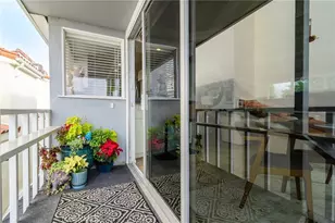 302 S Bay Front, Newport Beach, CA 92662 - Photo 28