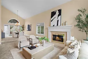 2811 N Roxbury, Orange, CA 92867 - Photo 2