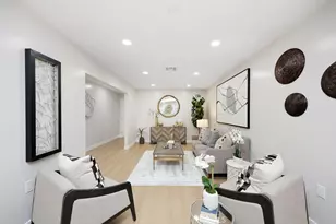 916 N W, Anaheim, CA 92801 - Photo 12