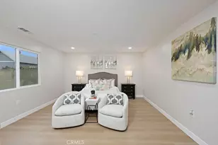 916 N W, Anaheim, CA 92801 - Photo 18