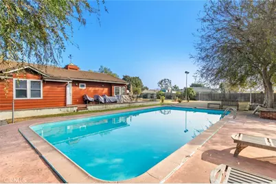 11252 Chapman Ave, Garden Grove, CA 92840 - Photo 18