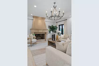 110 Via Trieste, Newport Beach, CA 92663 - Photo 6