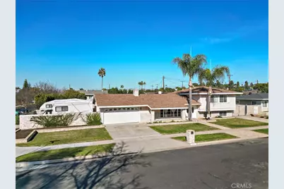 18161 Larkstone, North Tustin, CA 92705 - Photo 4