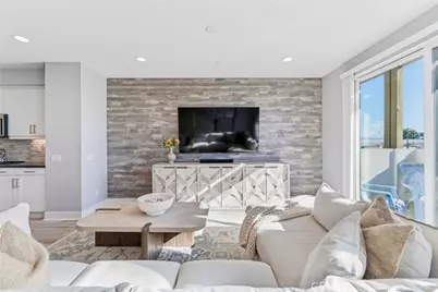 1650 Topanga Avenue, Costa Mesa, CA 92627 - Photo 10