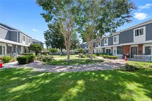 115 Morristown, Costa Mesa, CA 92626 - Photo 24