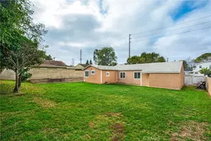 1940 Monrovia, Costa Mesa, CA 92627 - Photo 10