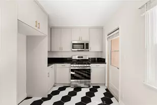 2155 Euclid Ave, Long Beach, CA 90815 - Photo 14