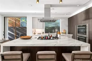 304 S Bay Front, Newport Beach, CA 92662 - Photo 18