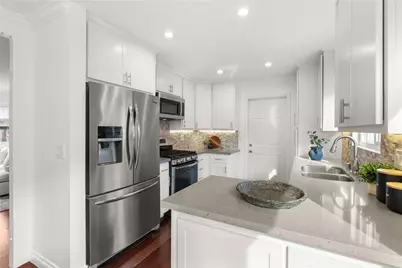 1113 Valley Circle, Costa Mesa, CA 92627 - Photo 10