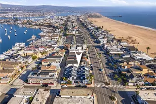 820 W Balboa Blvd, Newport Beach, CA 92661 - Photo 2