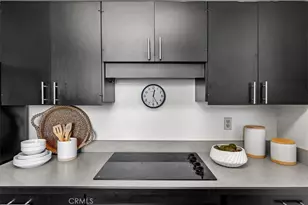 21282 Wavecrest Cir, Huntington Beach, CA 92646 - Photo 12