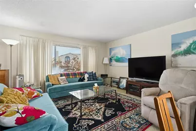 429 Carnation Avenue, Corona del Mar, CA 92625 - Photo 14