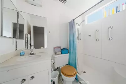 429 Carnation Avenue, Corona del Mar, CA 92625 - Photo 24