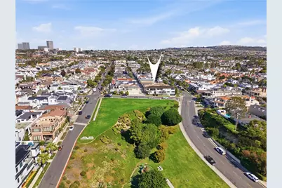 429 Carnation Avenue, Corona del Mar, CA 92625 - Photo 10