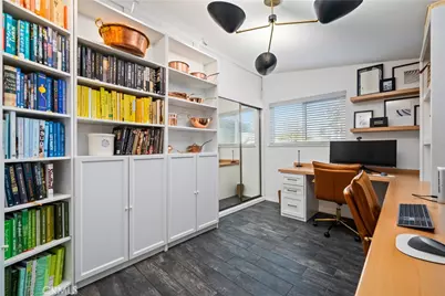 2229 Anaheim, Costa Mesa, CA 92627 - Photo 22