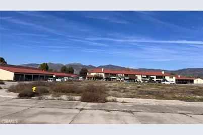 43125 Andrade, Hemet, CA 92544 - Photo 2