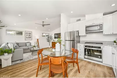 205 42nd Street, Newport Beach, CA 92663 - Photo 2