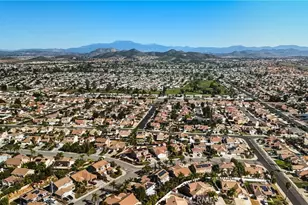 28853 Galaxy Way, Menifee, CA 92586 - Photo 32