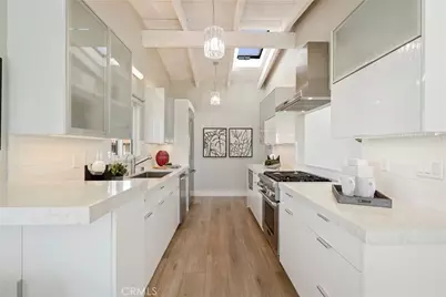 2000 Vista Cajon, Newport Beach, CA 92660 - Photo 12