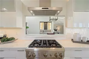 2000 Vista Cajon, Newport Beach, CA 92660 - Photo 14