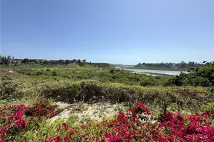 2000 Vista Cajon, Newport Beach, CA 92660 - Photo 34