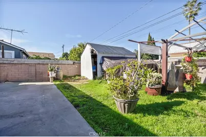 674 Senate Street, Costa Mesa, CA 92627 - Photo 28