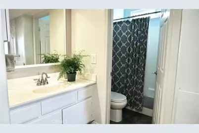 1100 Newport Avenue #403, Long Beach, CA 90804 - Photo 4