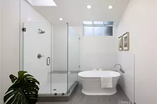 502 Kings Rd, Newport Beach, CA 92663 - Photo 20