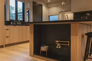 2212 Cliff Dr, Newport Beach, CA 92663 - Photo 16