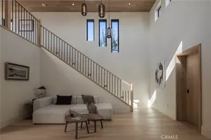 2212 Cliff Dr, Newport Beach, CA 92663 - Photo 20