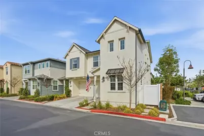 944 Tesla, Costa Mesa, CA 92626 - Photo 2