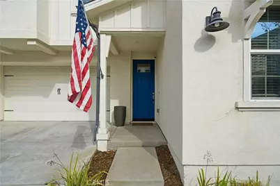 944 Tesla, Costa Mesa, CA 92626 - Photo 4
