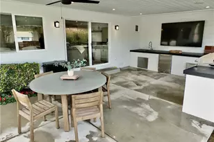 2443 Fordham, Costa Mesa, CA 92626 - Photo 32