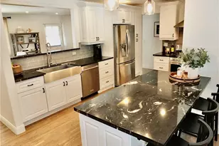 2443 Fordham, Costa Mesa, CA 92626 - Photo 10