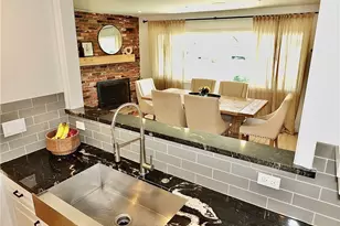 2443 Fordham, Costa Mesa, CA 92626 - Photo 8