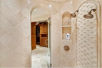 7 Lochmoor, Newport Beach, CA 92660 - Photo 26