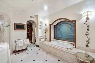 7 Lochmoor, Newport Beach, CA 92660 - Photo 24