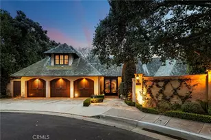 7 Lochmoor, Newport Beach, CA 92660 - Photo 1