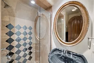 7 Lochmoor, Newport Beach, CA 92660 - Photo 42