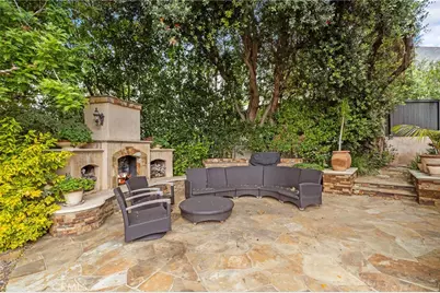 7 Lochmoor, Newport Beach, CA 92660 - Photo 52