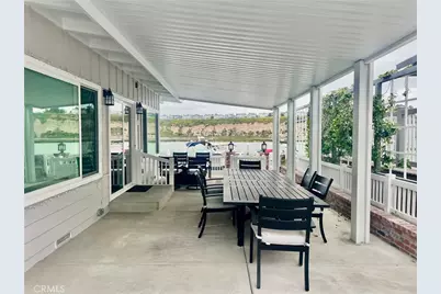 25 Saratoga, Newport Beach, CA 92660 - Photo 18